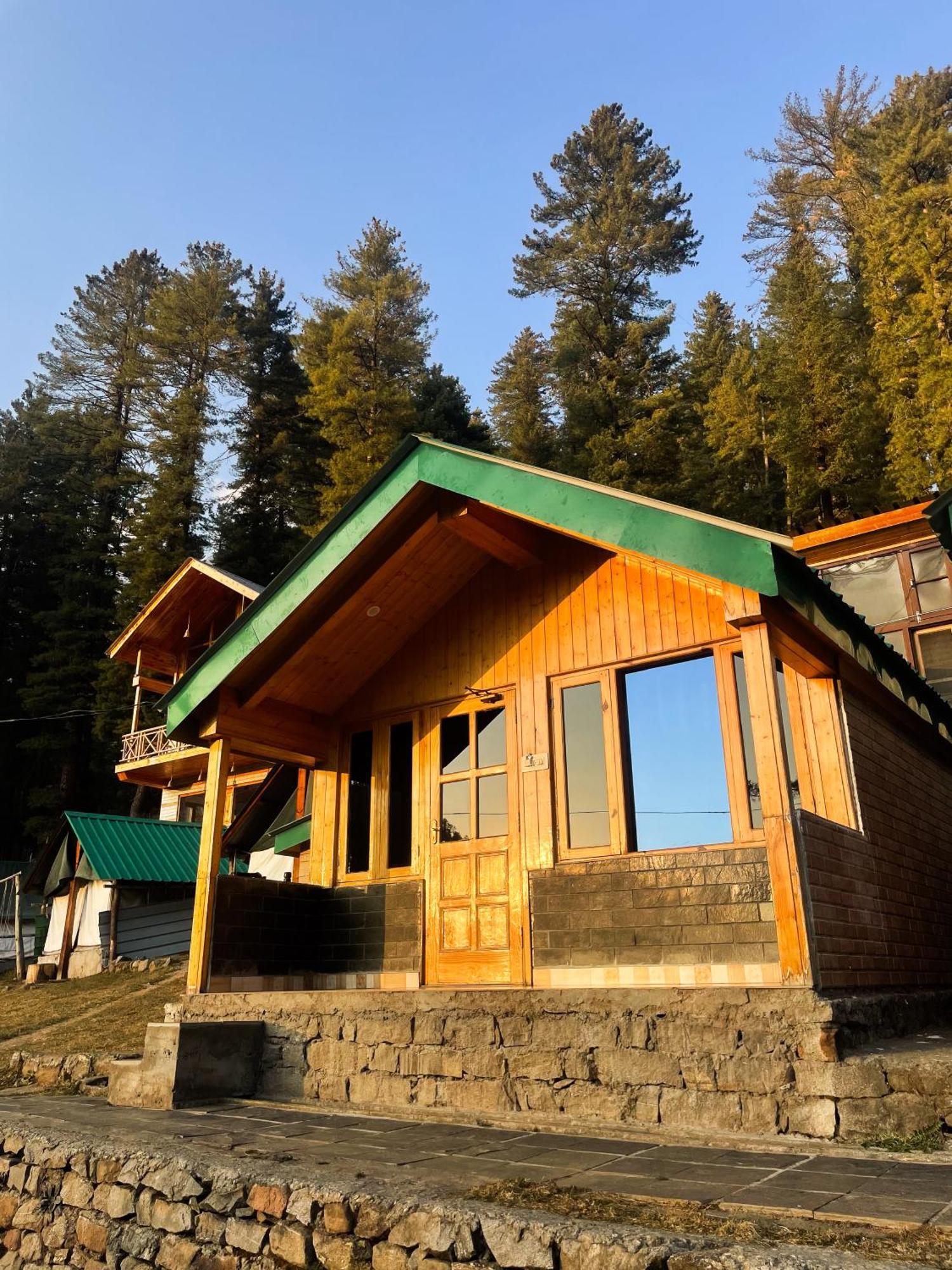 Singing Woods Kutla Hotel Kulu Exterior foto
